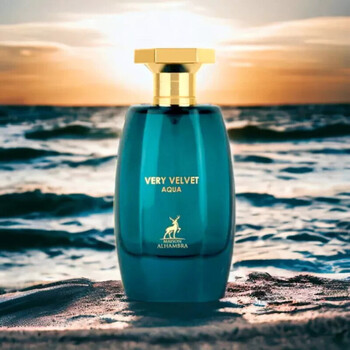 Very Velvet Aqua EDP
